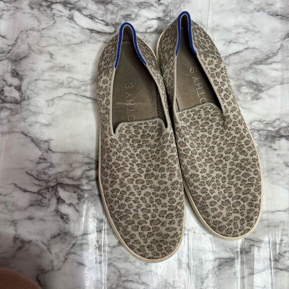 Rothy’s Pebble Spot The Original Slip On Sneaker Women’s Size 10.5 animal print - Picture 1 of 6